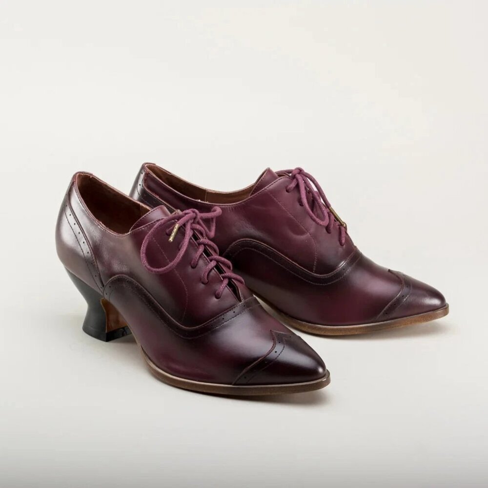 NEW NWOT American Duchess Brown/Burgandy Londoner Oxford Shoes 2 in heel Sz 6.5